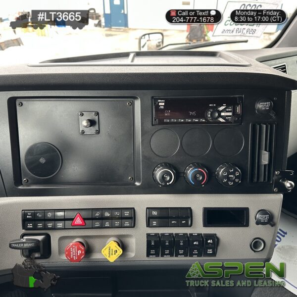 2020 Freightliner CA126 | Stock#: LT3665 - Image 14
