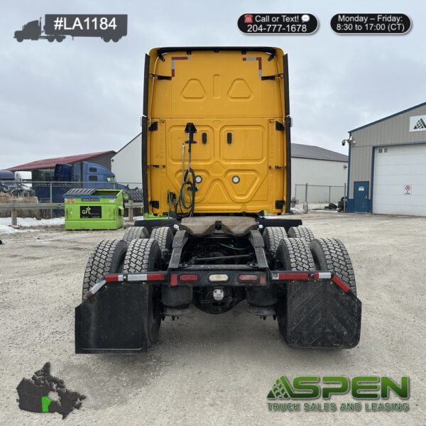 2019 Freightliner CA126 | Stock#: LA1184 - Image 4