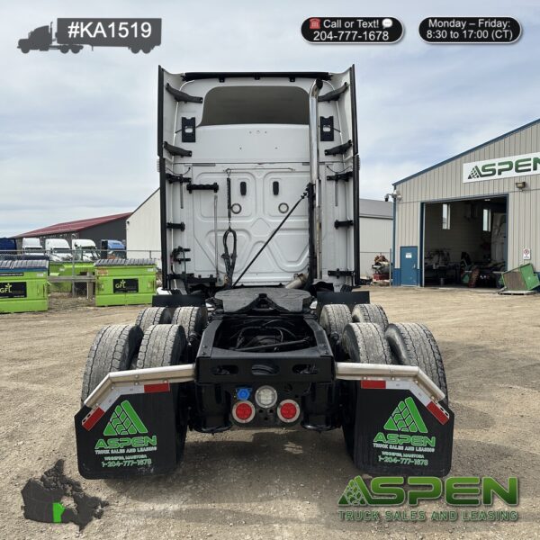 2019 Freightliner CA126 | Stock#: KA1519 - Image 4