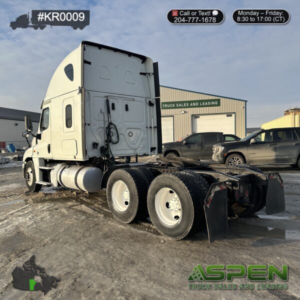 2019 Freightliner CA125 | Stock#: KR0009 - Image 3