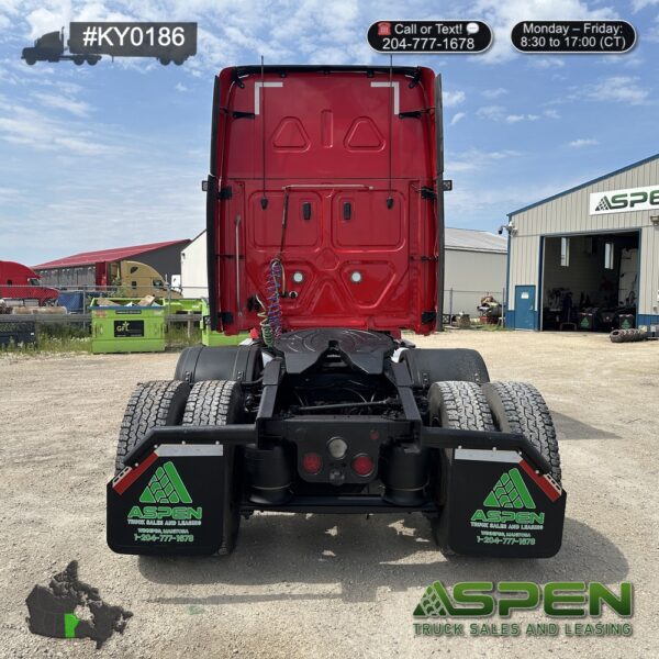 2020 Freightliner CA126 | Stock#: KY0186 - Image 4
