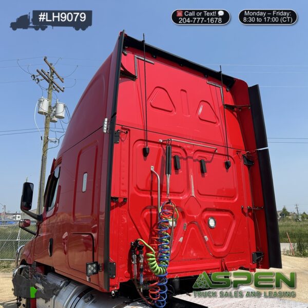 2020 Freightliner CA126 | Stock#: LH9079 - Image 9