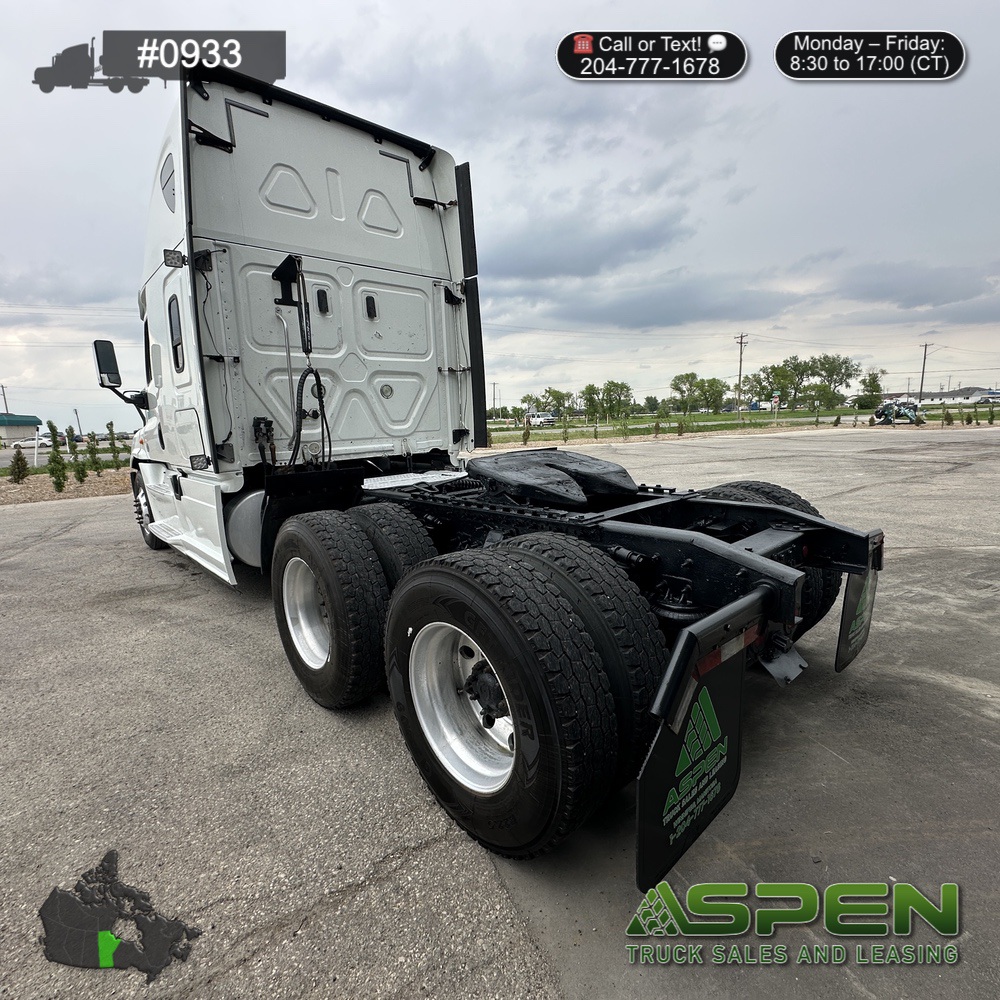 2018 Freightliner CA125 | Stock#: 0933 - Image 3