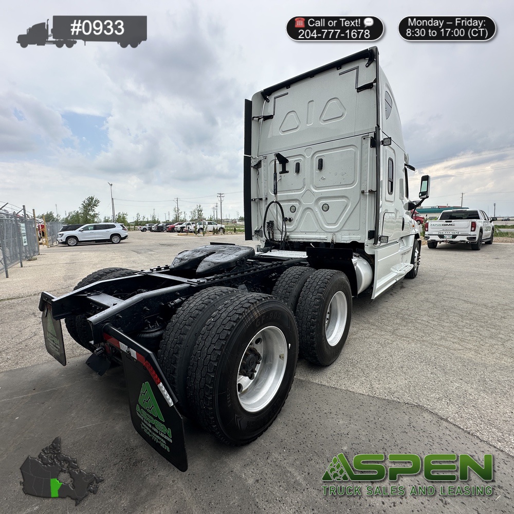 2018 Freightliner CA125 | Stock#: 0933 - Image 5