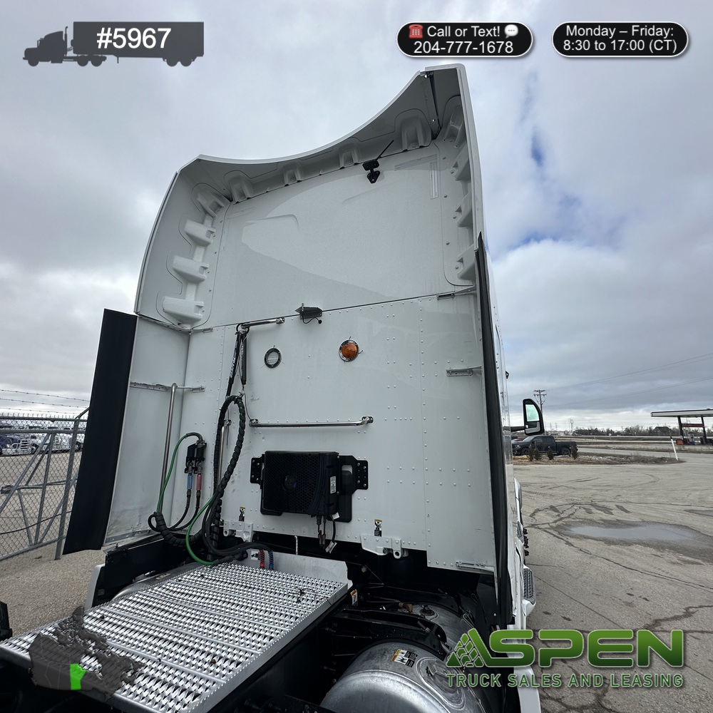 2022 Peterbilt 579 | Stock#: 4967 - Image 8