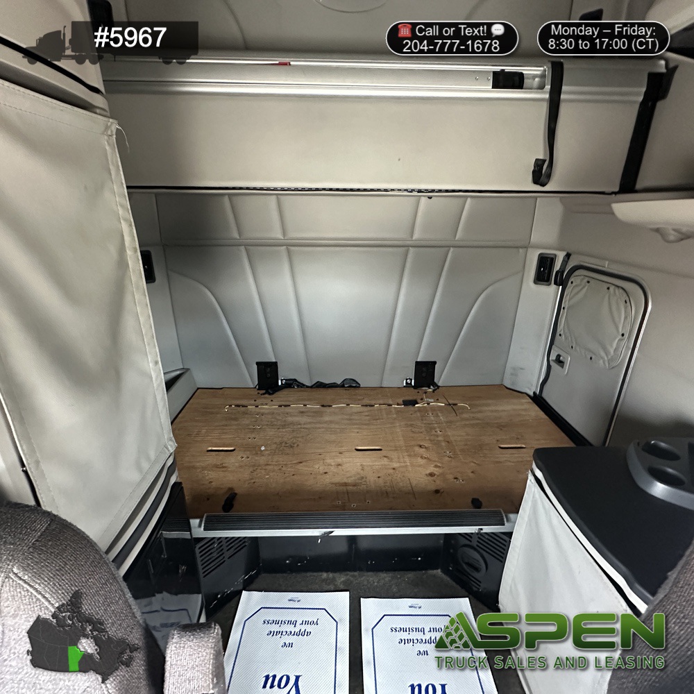 2022 Peterbilt 579 | Stock#: 4967 - Image 11