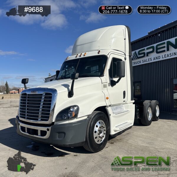 2015 Freightliner CA125 | Stock#: 9688
