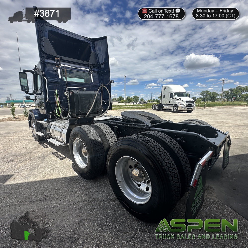 2016 Volvo VNL | Stock#: 3871 - Image 3
