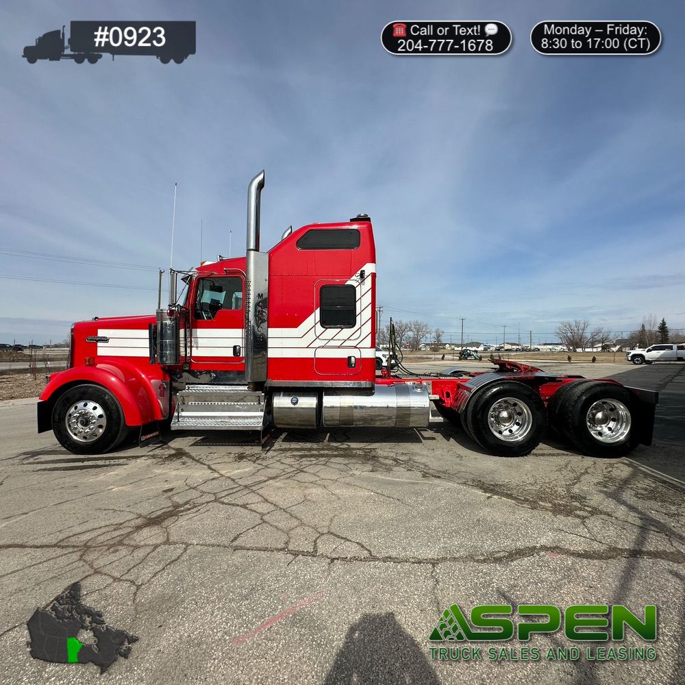 2020 Kenworth W900L | Stock#: 0923 - Image 3